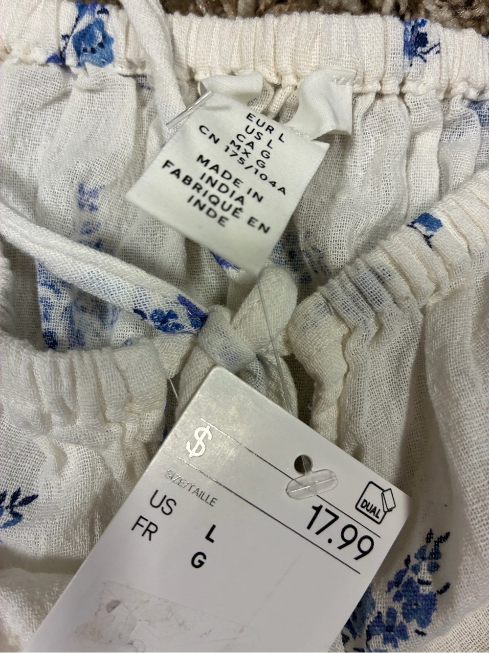 H&M Puff Sleeve Smocked Floral Cotton Cropped Top - Picture 8 of 14